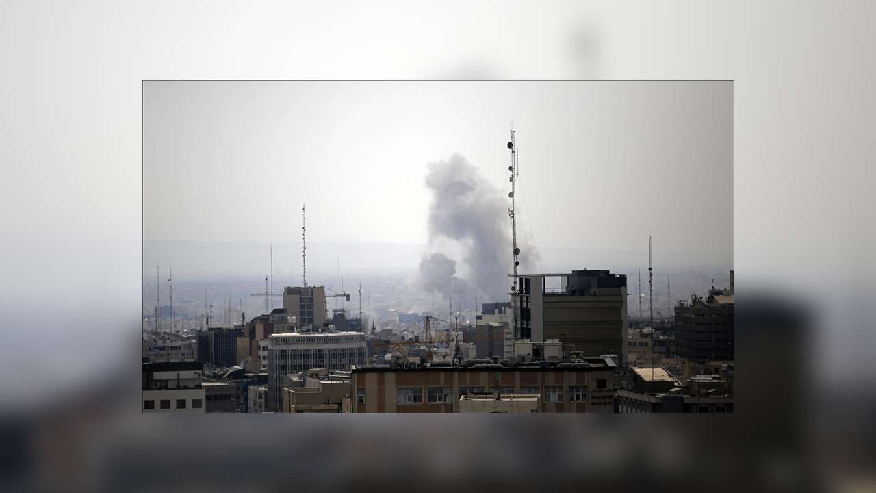 İran'ın başkenti Tahran'da çok sayıda yeni patlama meydana geldi