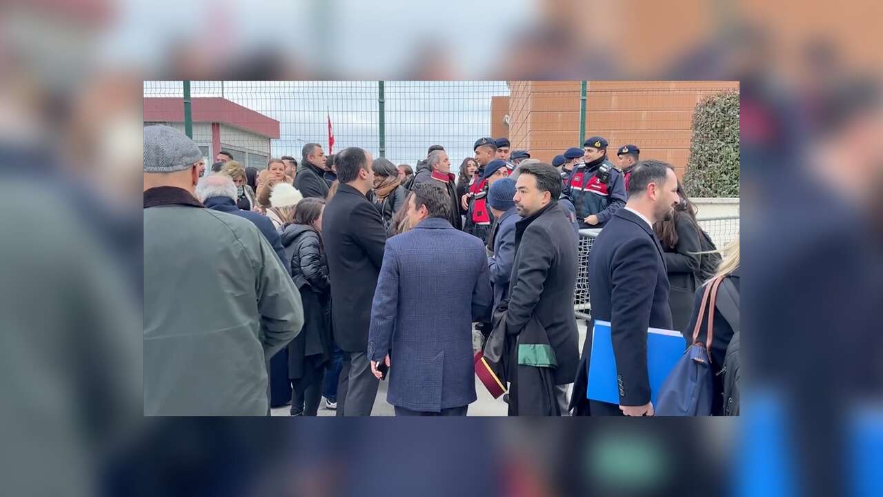 "İmamoğlu çıkar amaçlı suç örgütü" davasının ilk duruşması başladı