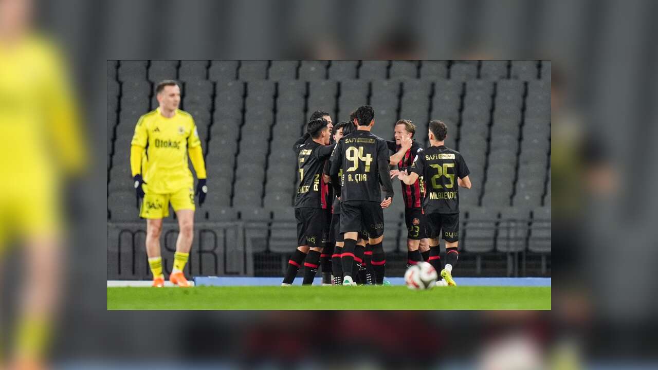 Fatih Karagümrük konuk ettiği Fenerbahçe'yi mağlup etti