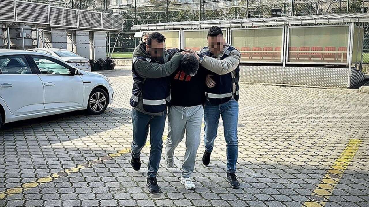 Interpol tarafından Rusya'da yakalanan cinayet zanlısı Samsun'a getirildi