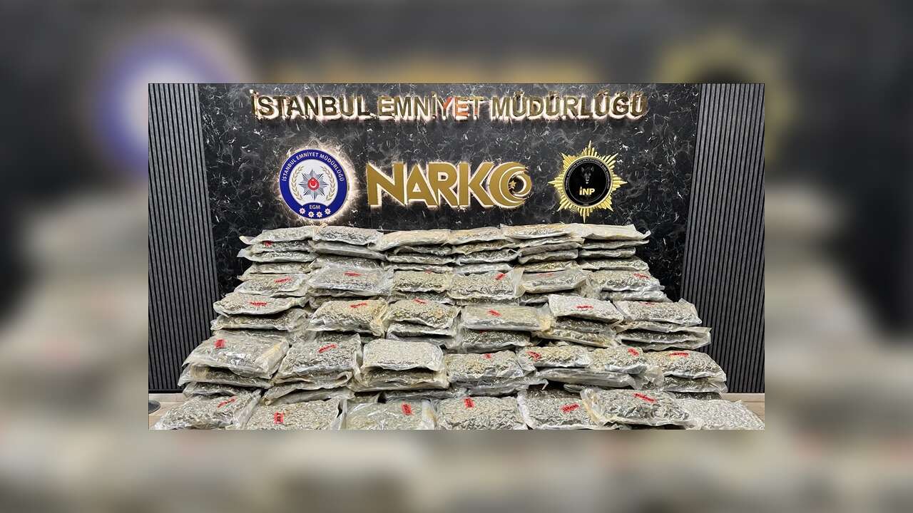 İstanbul'da 4 tırda 527 kilo 475 gram uyuşturucu ele geçirildi!
