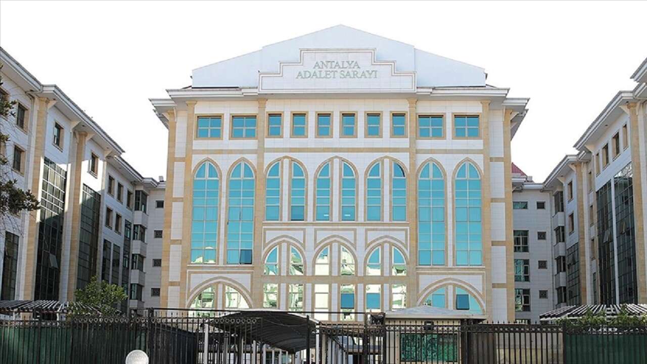 Antalya Büyükşehir Belediyesi soruşturması sanıklarının yargılanmasına başlandı