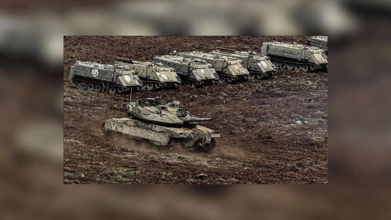 İsrail ordusu, Lübnan'ın güneyindeki işgalini genişletmek için kara saldırıları başlattığını duyurdu