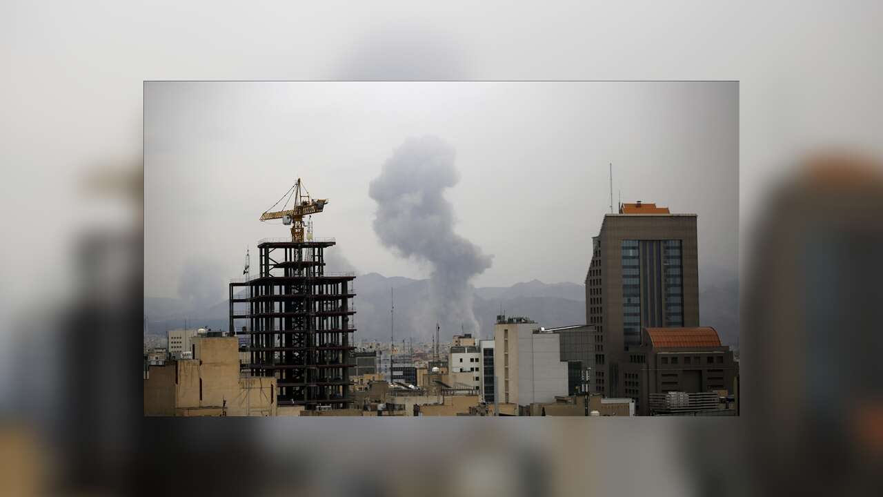 İsrail ordusu, İran'ın Tahran, Şiraz ve Tebriz kentlerine yeni saldırı başlattığını duyurdu