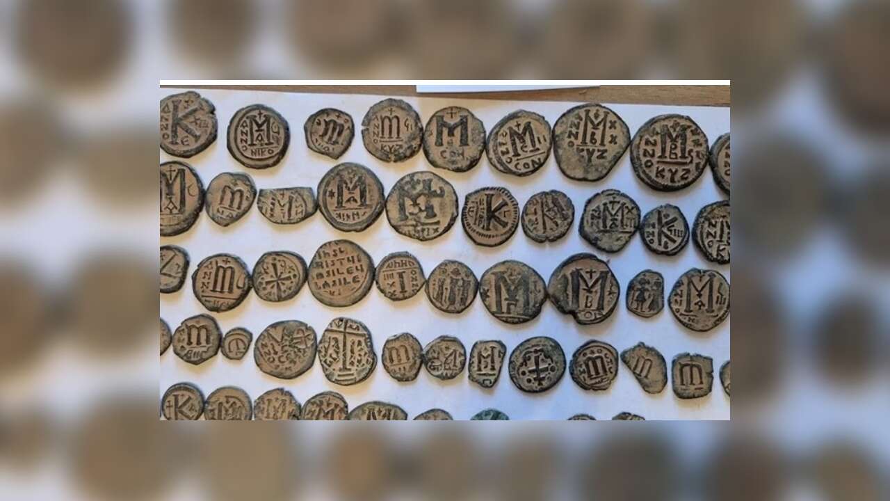 İtalya'ya kaçırılmak istenen tarihi eserleri şoför kabinindeki sıra dışı yoğunluk ele vermiş