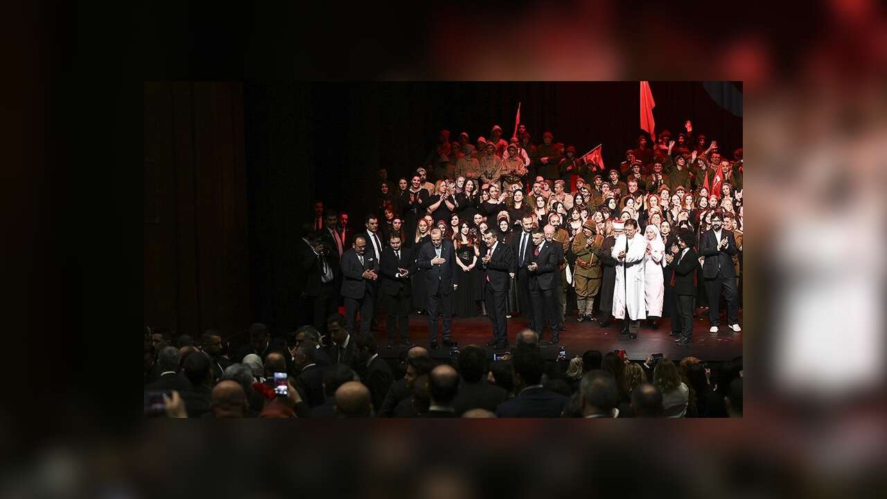 Cumhurbaşkanı Erdoğan, "Şüheda 1915" Tiyatro Gösterimi'ni izledi