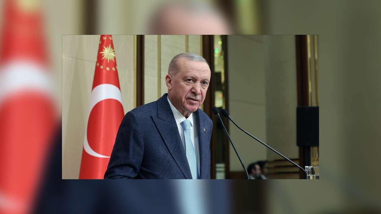 Cumhurbaşkanı Erdoğan: Kıymetli öğretmenlerimize karşı şiddete toleransımız yoktur