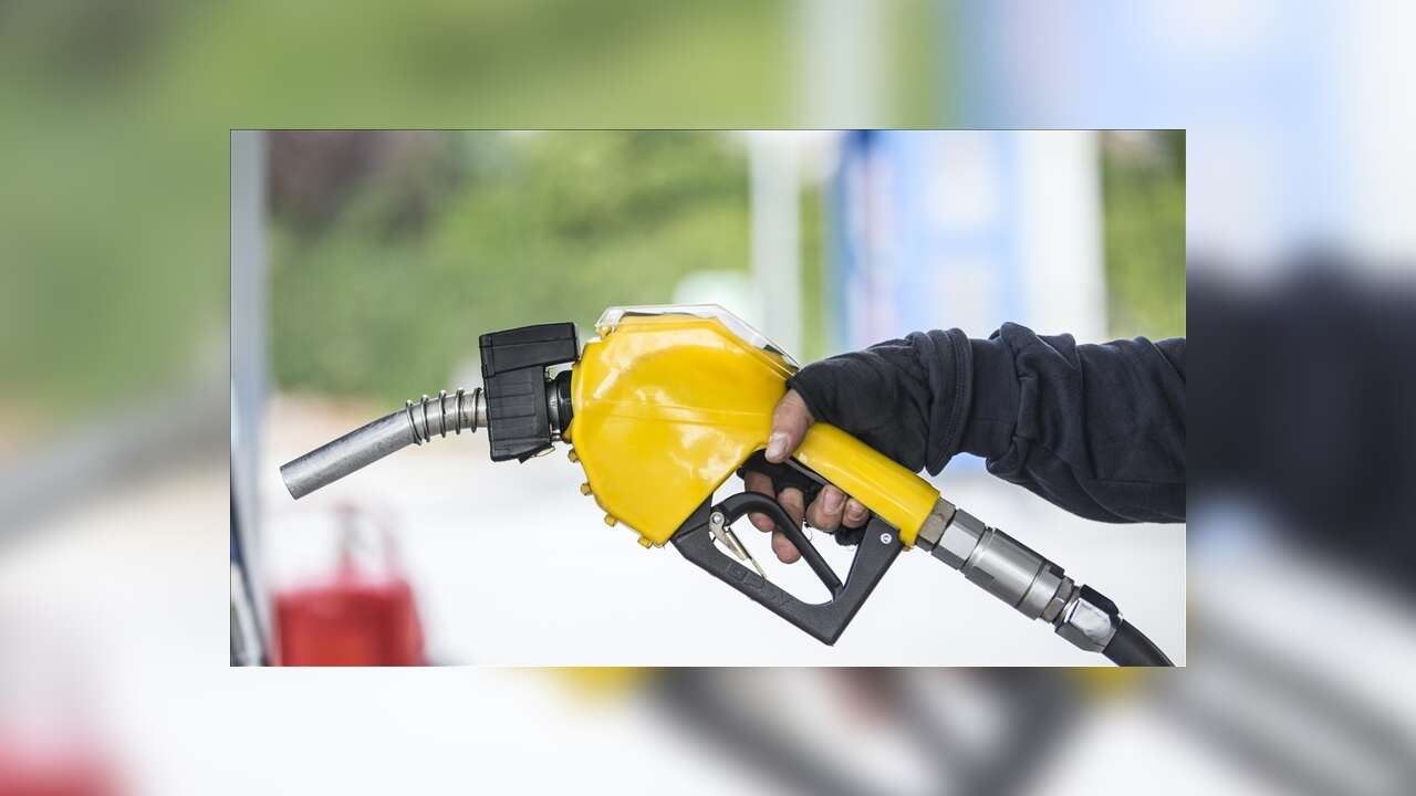 Rusya, fiyatlar yükselirse akaryakıt ihracatını yasaklayabileceğini açıkladı