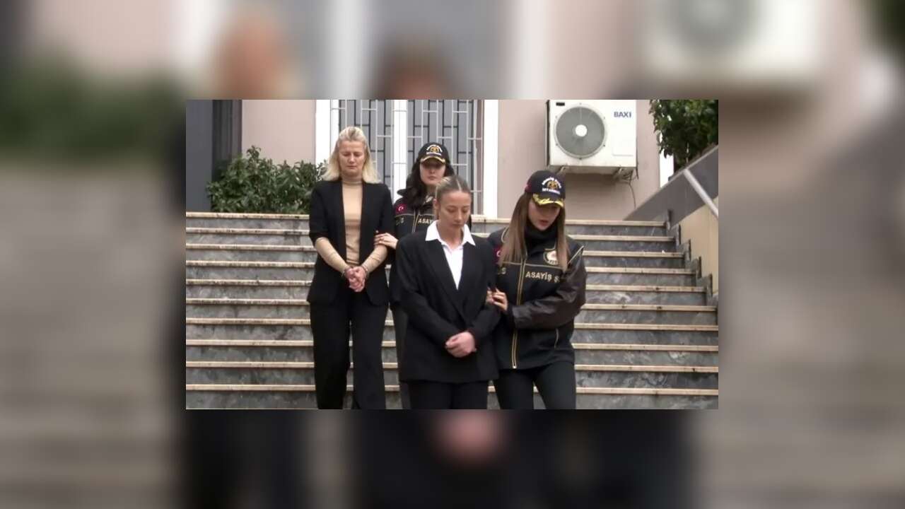 FLAŞŞ / Gözaltına alınan 8 şüpheli adliyeye sevk edildi