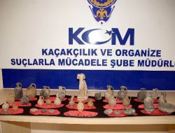 İzmir'de 53 Parça Tarihi Eser Ele Geçirildi, 2 Kişi Tutuklandı!!