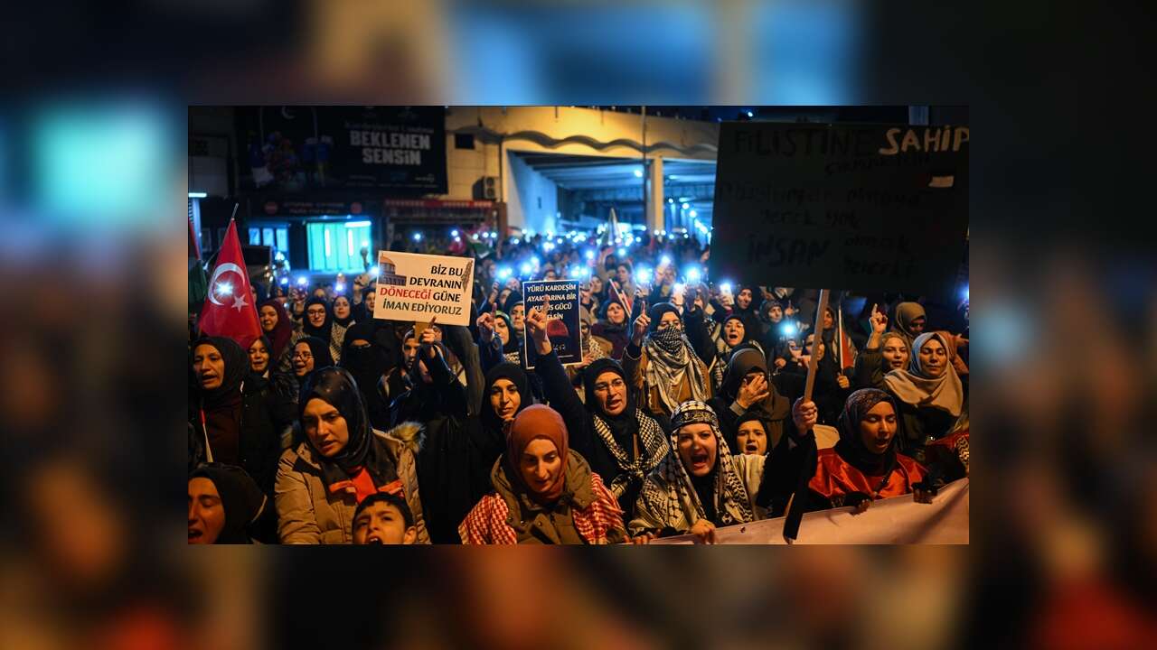 Mescid-i Aksa'nın İsrail tarafından kapalı tutulması başkentte protesto edildi