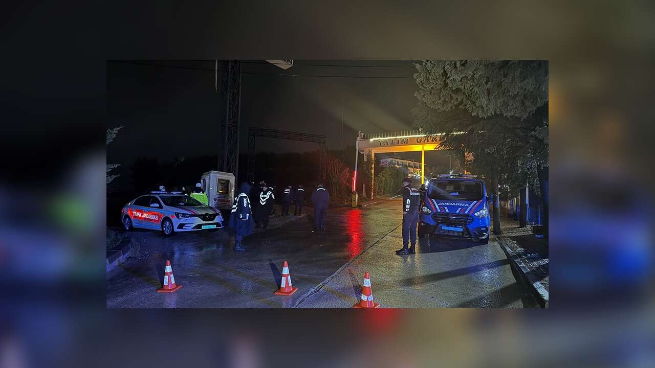 Rüşvet soruşturmasında gözaltına alınan Uşak Belediye Başkanı Yalım’ın 4 işletmesinde arama yapıldı