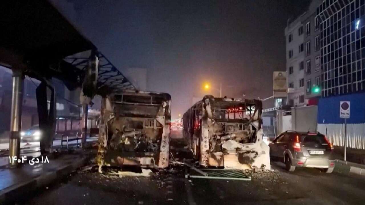 İRAN Medyası: Tahran'da patlama sesleri duyuldu