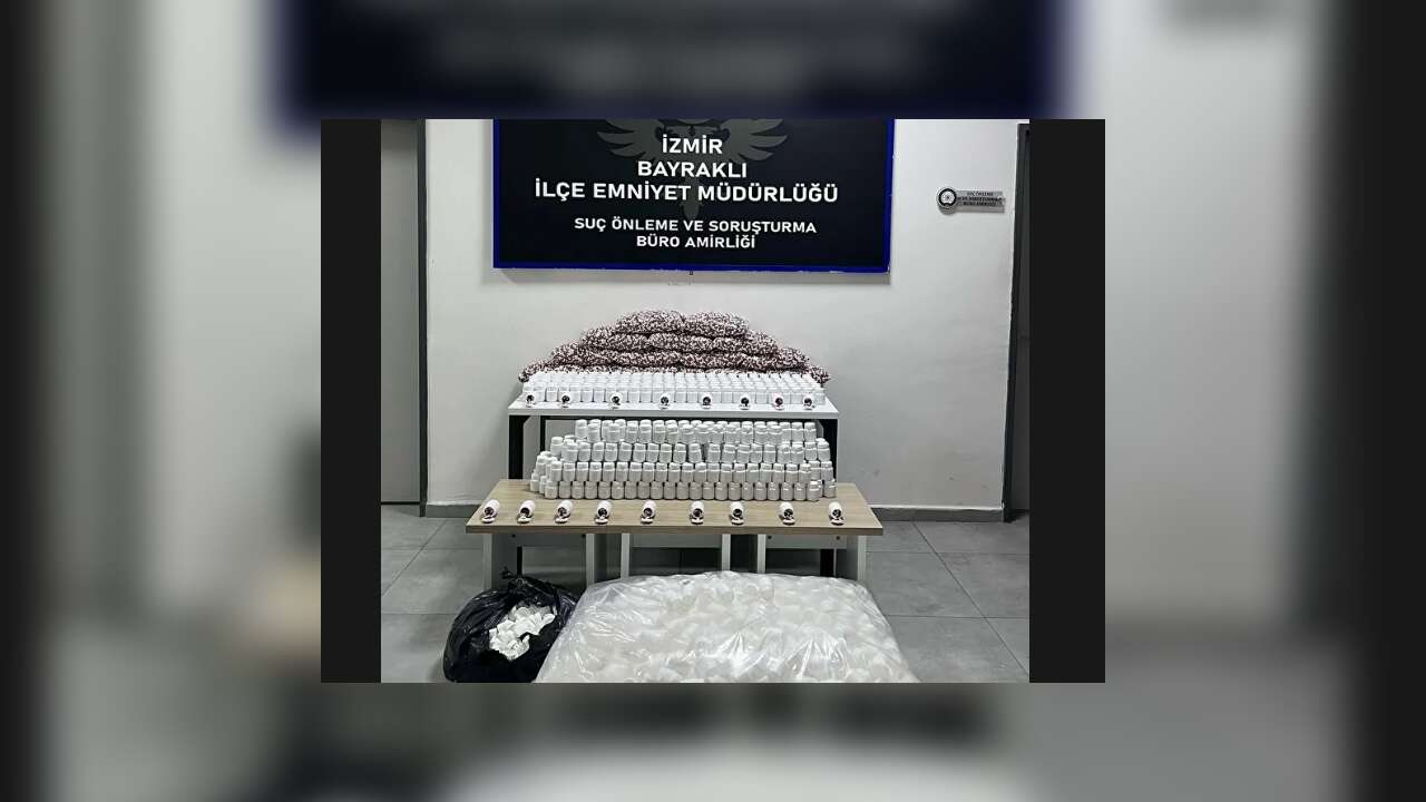 FLAŞ / Bayraklı'da 80 Bin 685 uyuşturucu hap ele geçirildi!