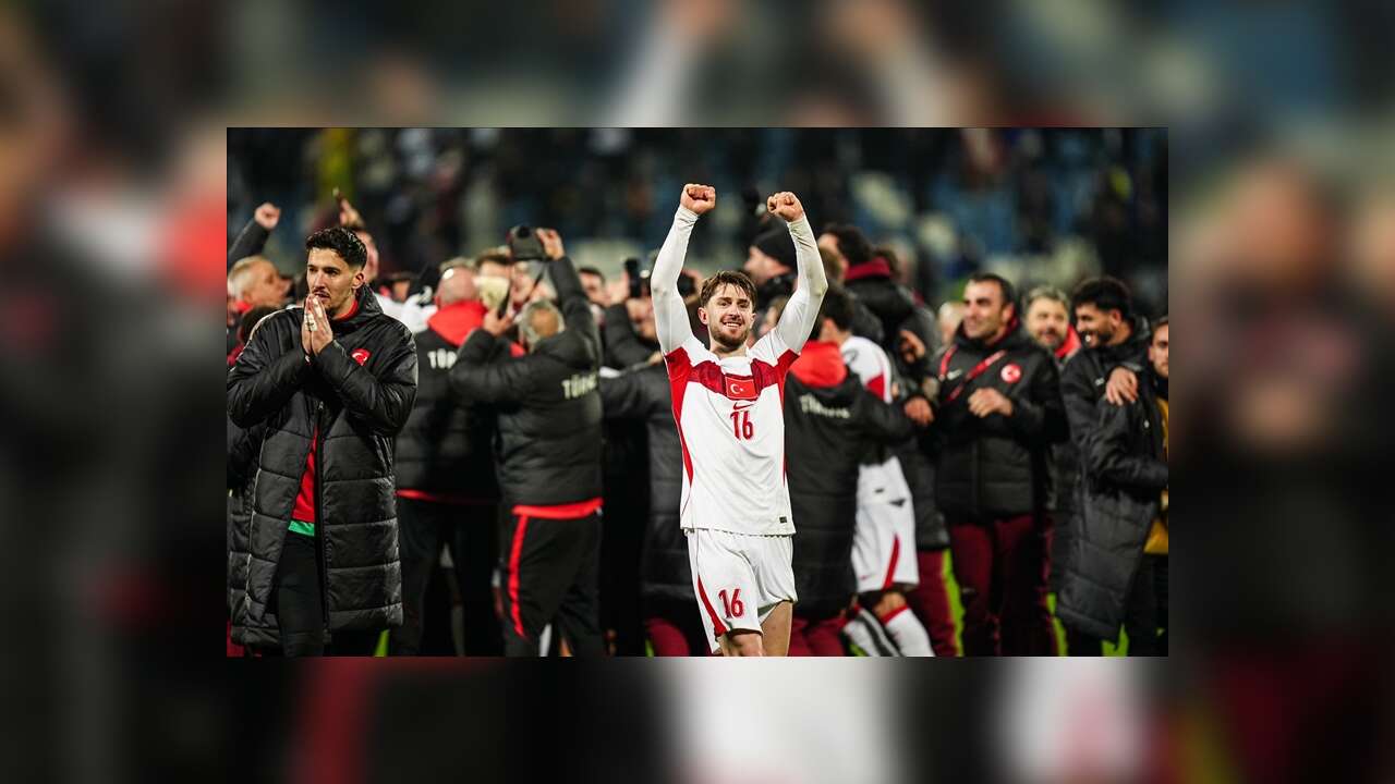 A Milli Futbol Takımı'nın başarısı dünya basınında..