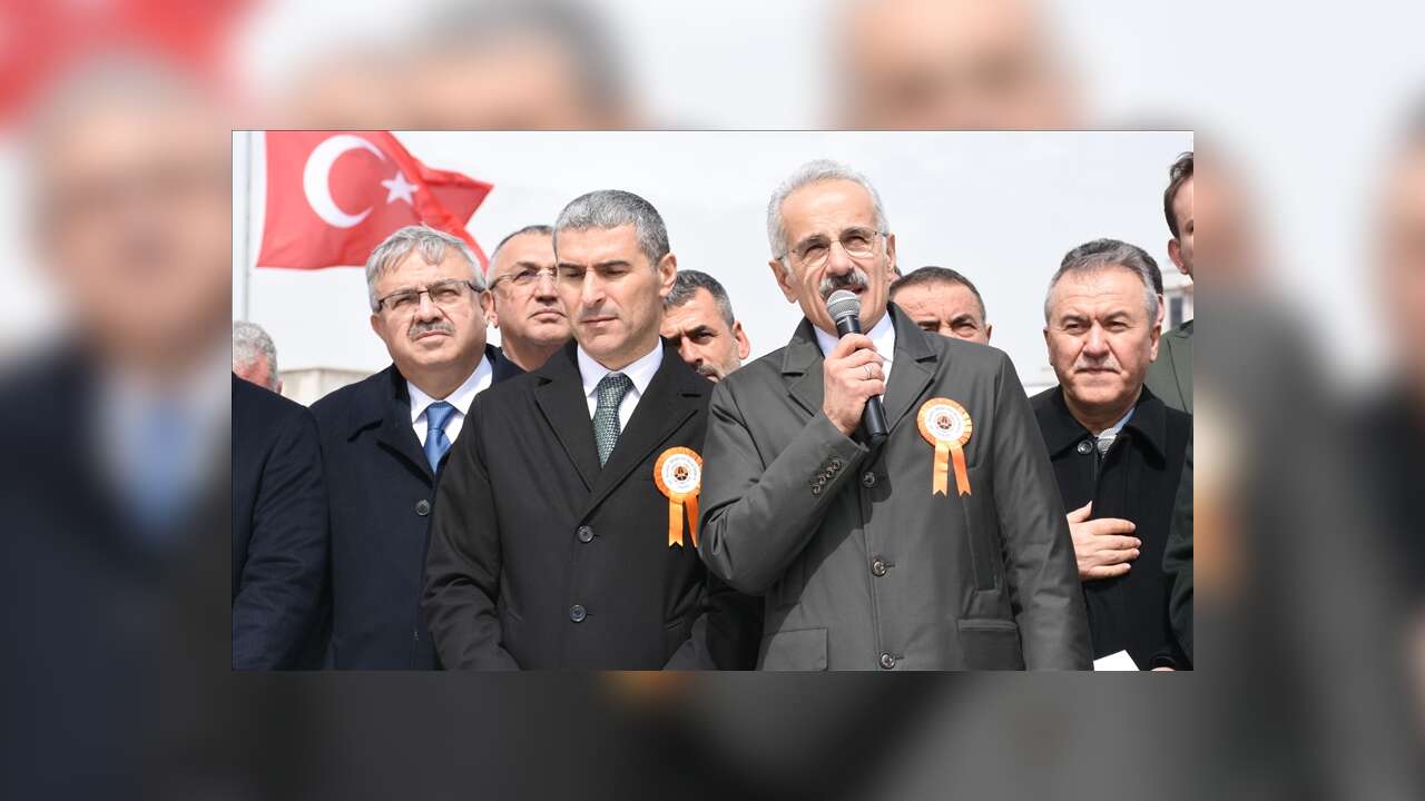 Uraloğlu: Afyonkarahisar'a kazandıracağımız yıllık toplam tasarruf 1 milyar 800 milyon lirayı aşacak