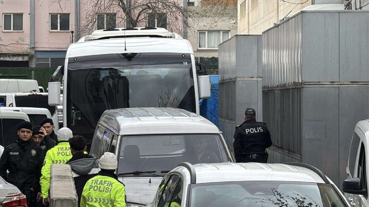 Bursa Büyükşehir Belediye Başkanı Bozbey tutuklama talebiyle sulh ceza hakimliğine sevk edildi