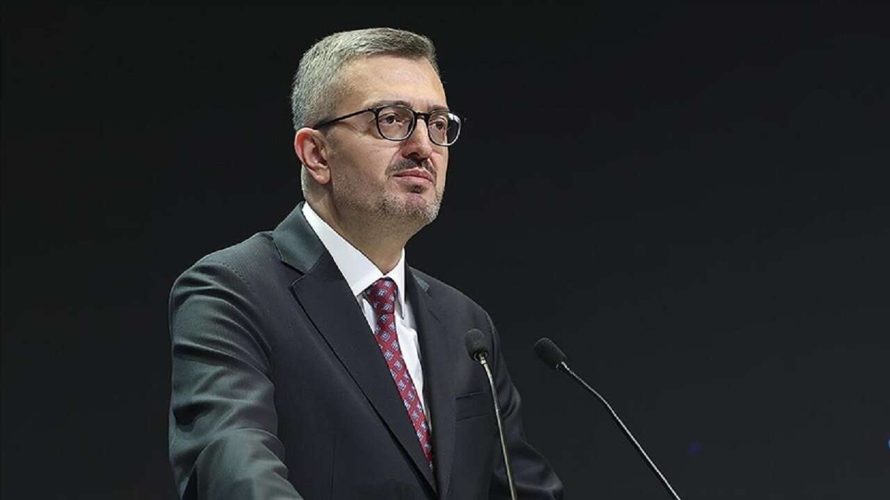 İletişim Başkanı Duran, Alparslan Türkeş'i andı