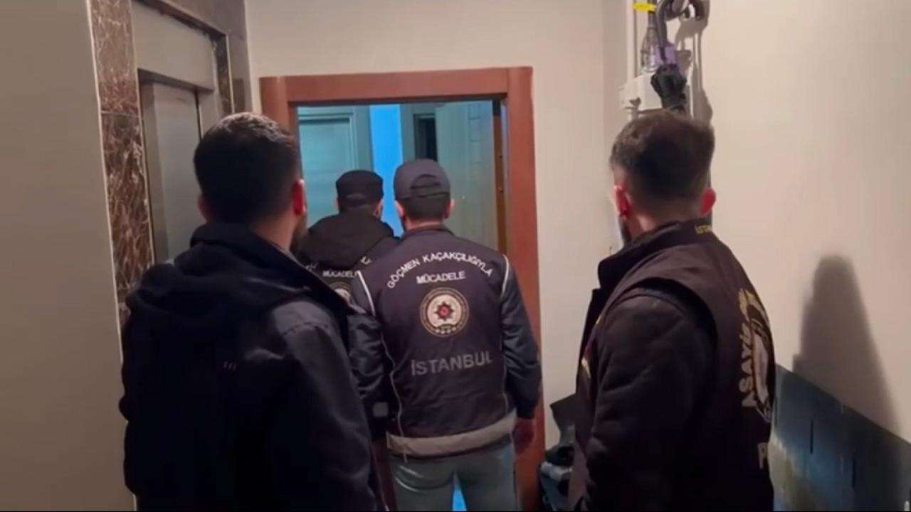 İstanbul merkezli "sahte belgelerle ikamet izni" operasyonu