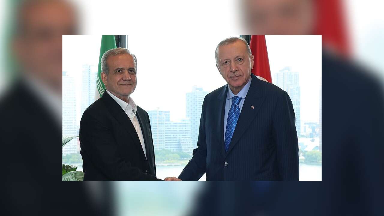 Cumhurbaşkanı Erdoğan, İran Cumhurbaşkanı Pezeşkiyan ile telefonda görüştü