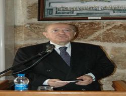 Uzel: Her Dönemde İnsanlar Güzel Görünmek İçin Çaba Göstermiştir!