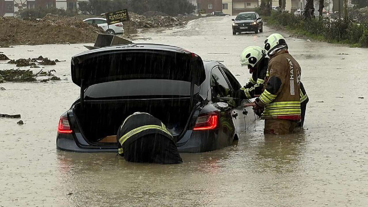 İçişleri Bakanlığı'ndan sel, su baskını ve çığ uyarısı