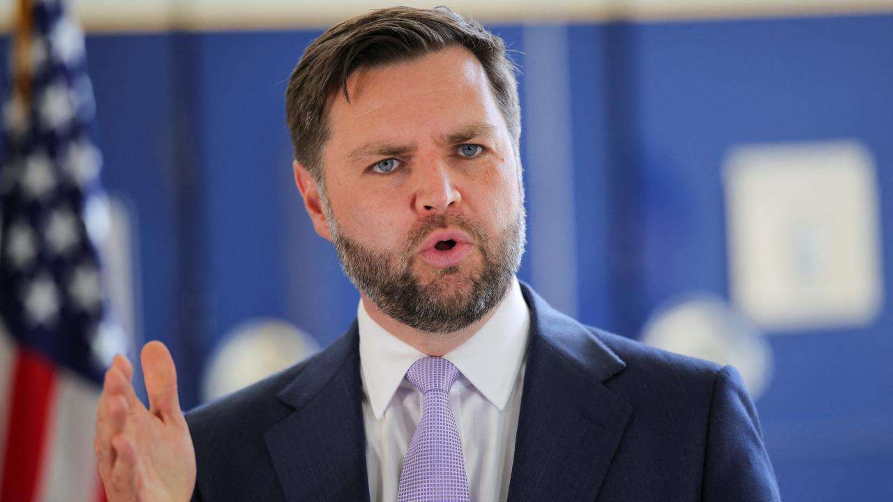 ABD Başkan Yardımcısı Vance ve heyeti İran görüşmeleri için İslamabad'a ulaştı