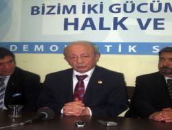 Eski Adalet Bakanı Türk: Anayasa Değişikliği, Referanduma Giderse, Yeni Bir Kutuplaşmaya Yol Açar!