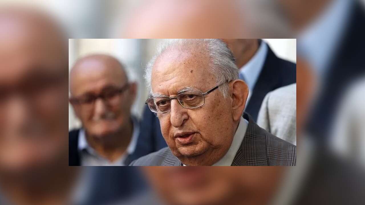 Eski TBMM Başkanı Hüsamettin Cindoruk hayatını kaybetti!