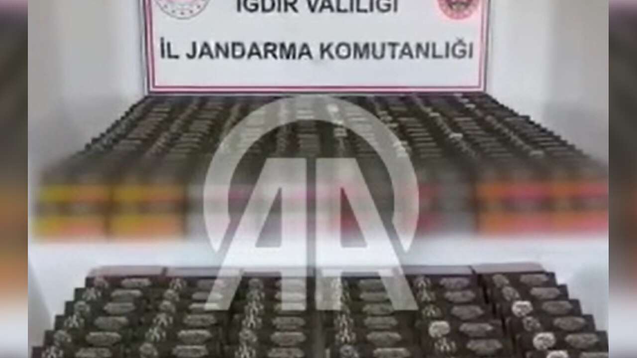 Iğdır'a Ermenistan'dan kaçak sigara geçirmeye çalışan 6 şüpheli yakalandı