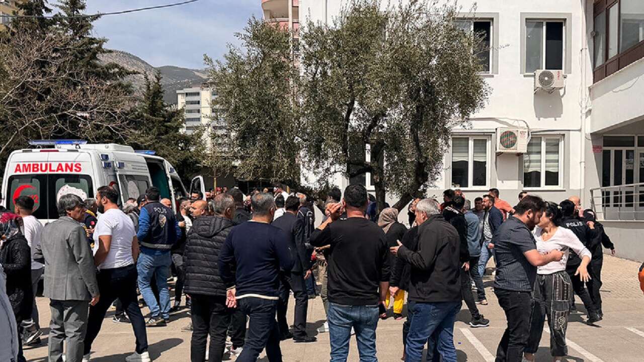 Urfa ve Maraş'taki okul saldırılarına ilişkin 83 kişi hakkında gözaltı kararı