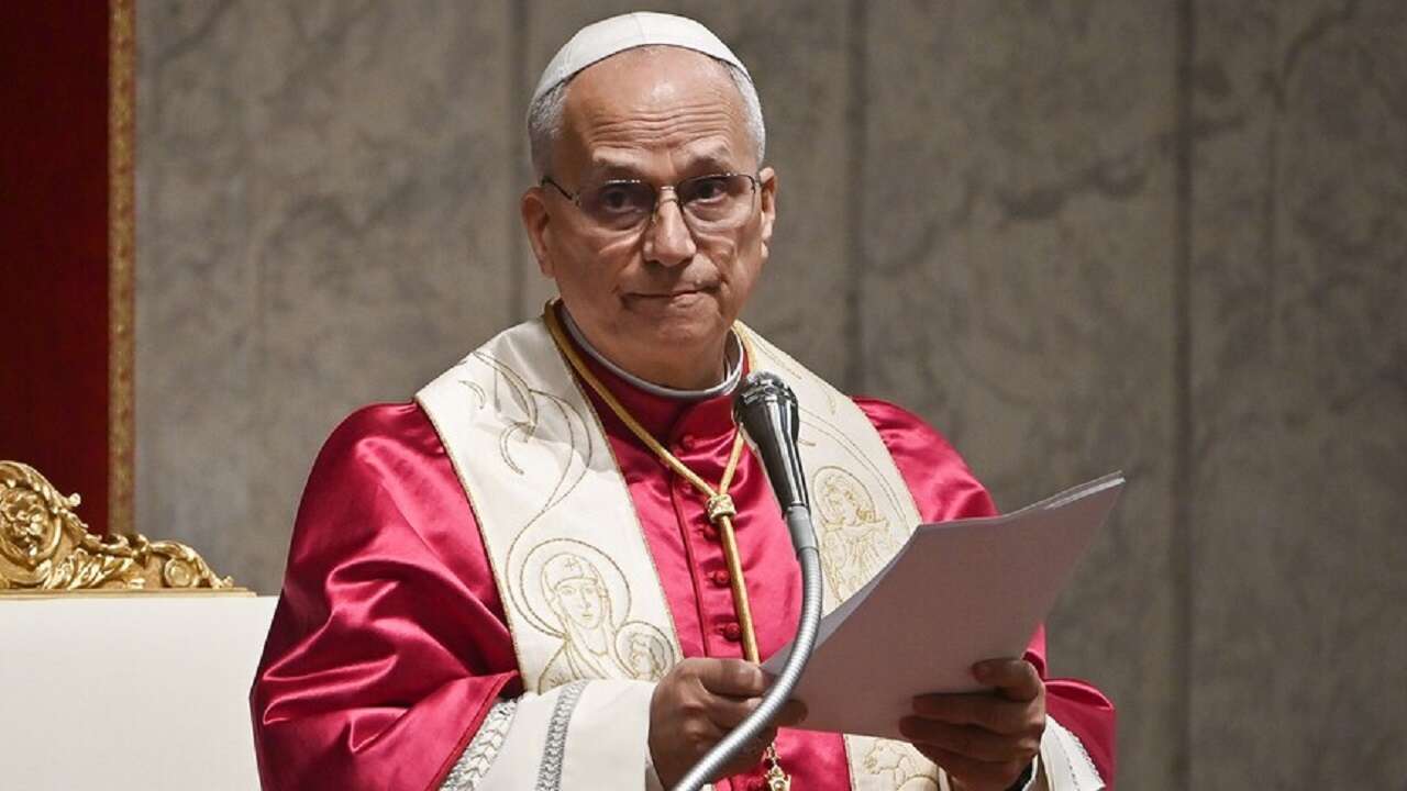 Papa 14. Leo: "Dünya, bir avuç zorba tarafından harap ediliyor"