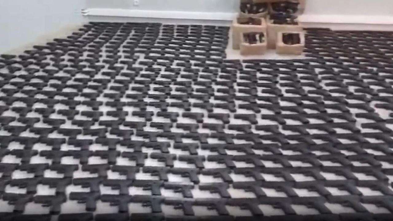 İSTANBUL ve ADANA MERKEZLİ OPERASYONLARDA BİNLERCE SİLAH ELE GEÇİRİLDİ