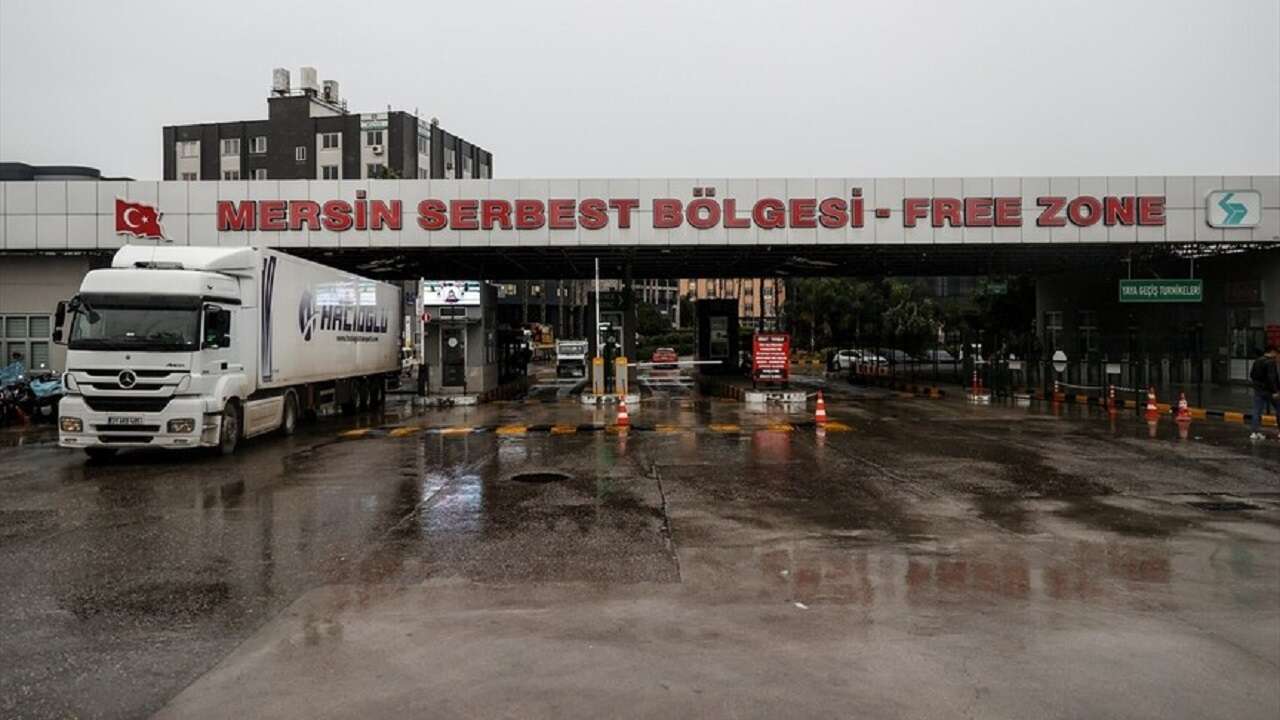 Mersin Serbest Bölgesi'nin 3 aylık ticaret hacmi 943 milyon dolar oldu