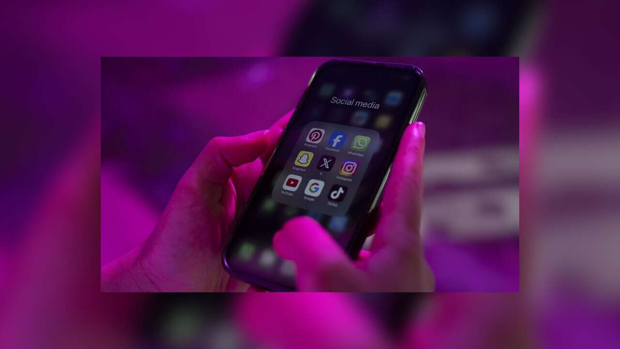 5 soruda TBMM'de kabul edilen sosyal medyaya yönelik düzenlemeler