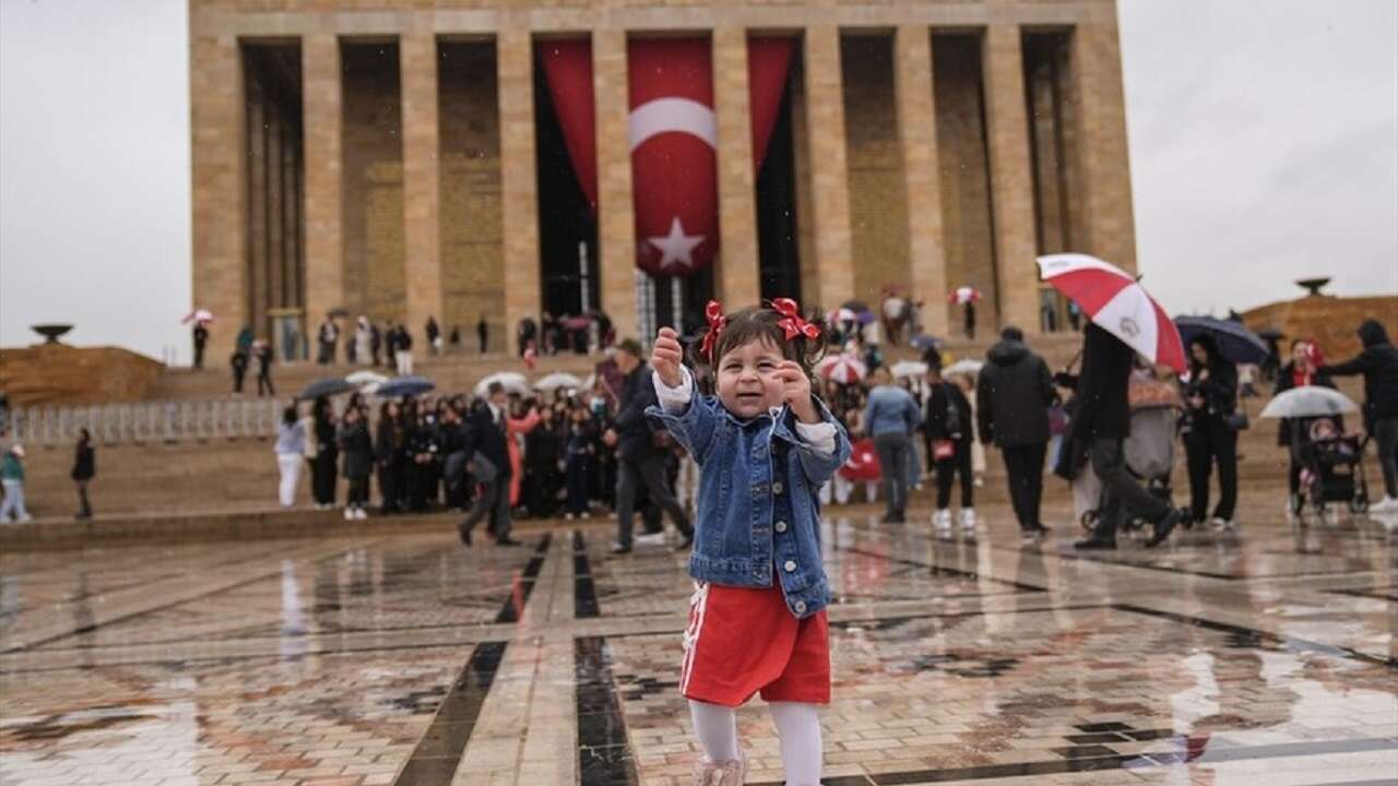 23 Nisan Ulusal Egemenlik ve Çocuk Bayramı coşkuyla kutlanıyor