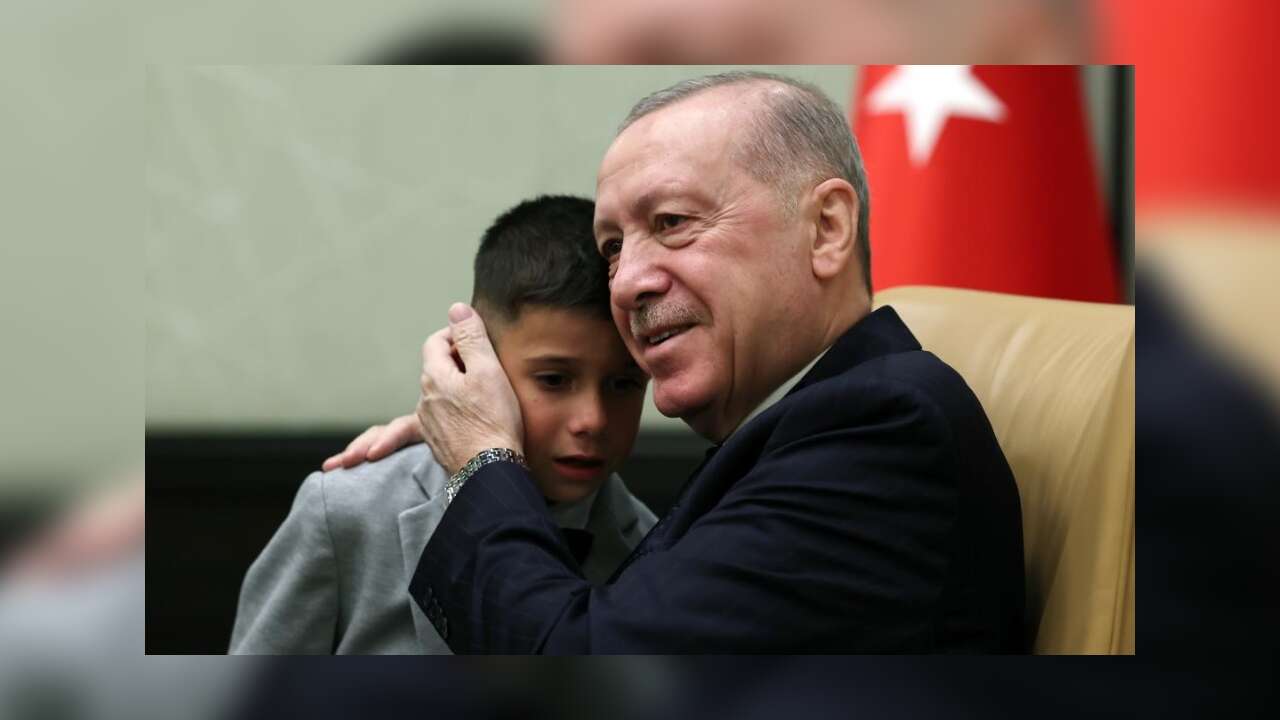 Cumhurbaşkanlığı Külliyesi'ndeki 23 Nisan kabulünde duygu dolu anlar