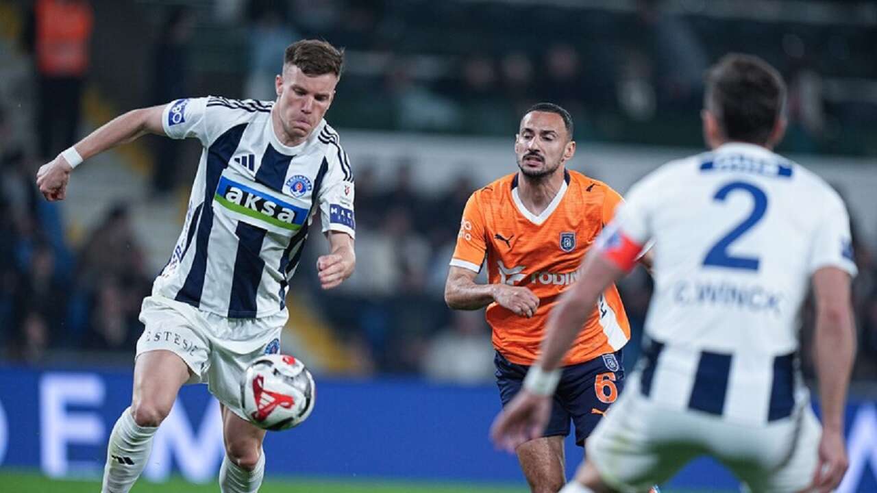 Başakşehir, Kasımpaşa'yı 4 golle geçti!