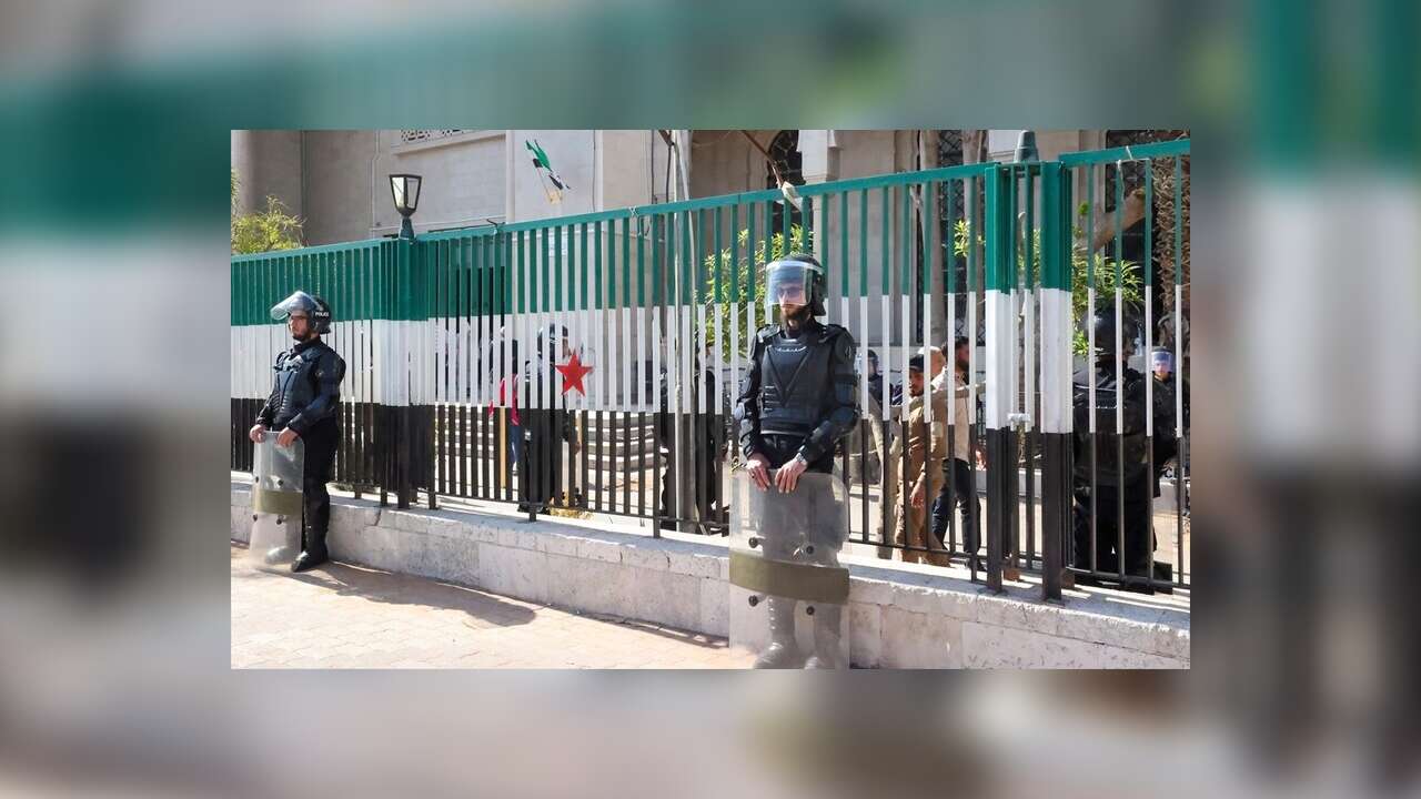 Suriye'de Beşşar Esed ve kardeşi Mahir hakkında gıyabi yargılama başladı