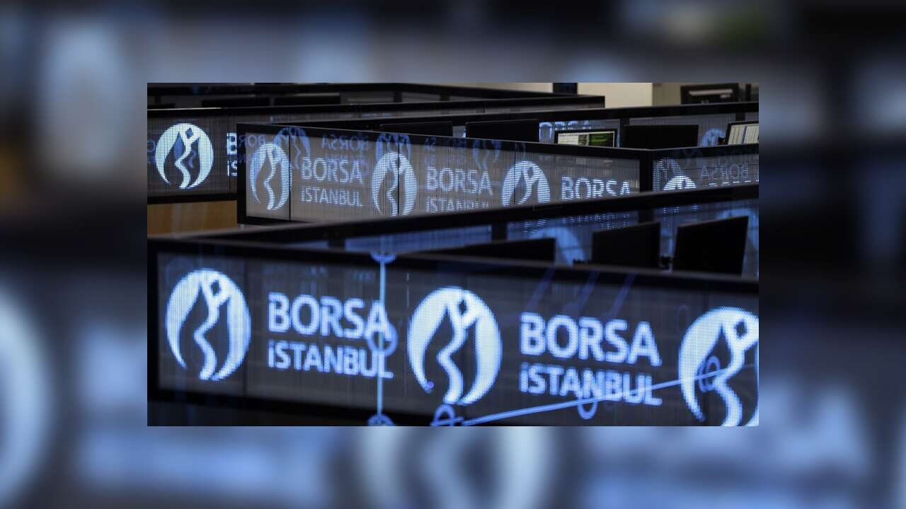 Borsa günü rekor seviyeden tamamladı