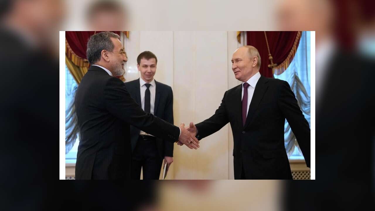 Rusya Devlet Başkanı Putin, İran Dışişleri Bakanı Arakçi ile görüştü