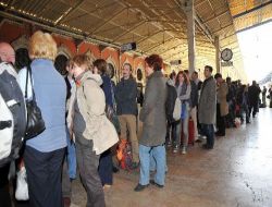 İzlanda'da Patlayan Yanardağın Etkileri İstanbul'a Ulaştı!