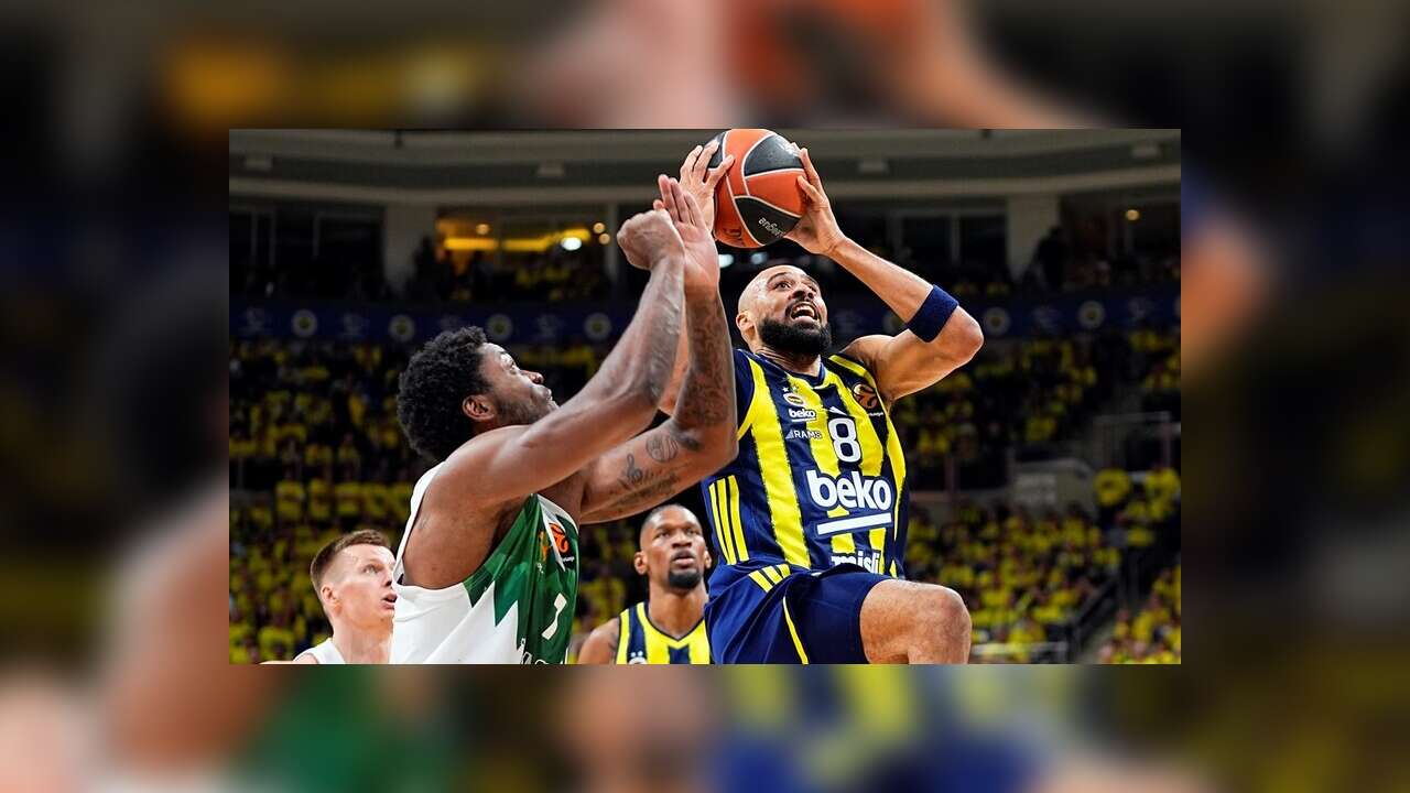 Fenerbahçe Beko kazandı: Seride öne geçti!