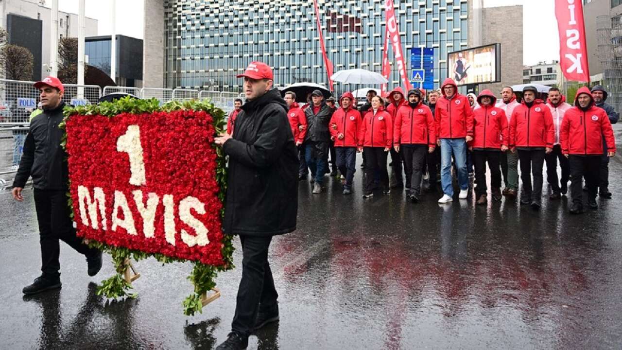 1 Mayıs Emek ve Dayanışma Günü kutlanıyor..