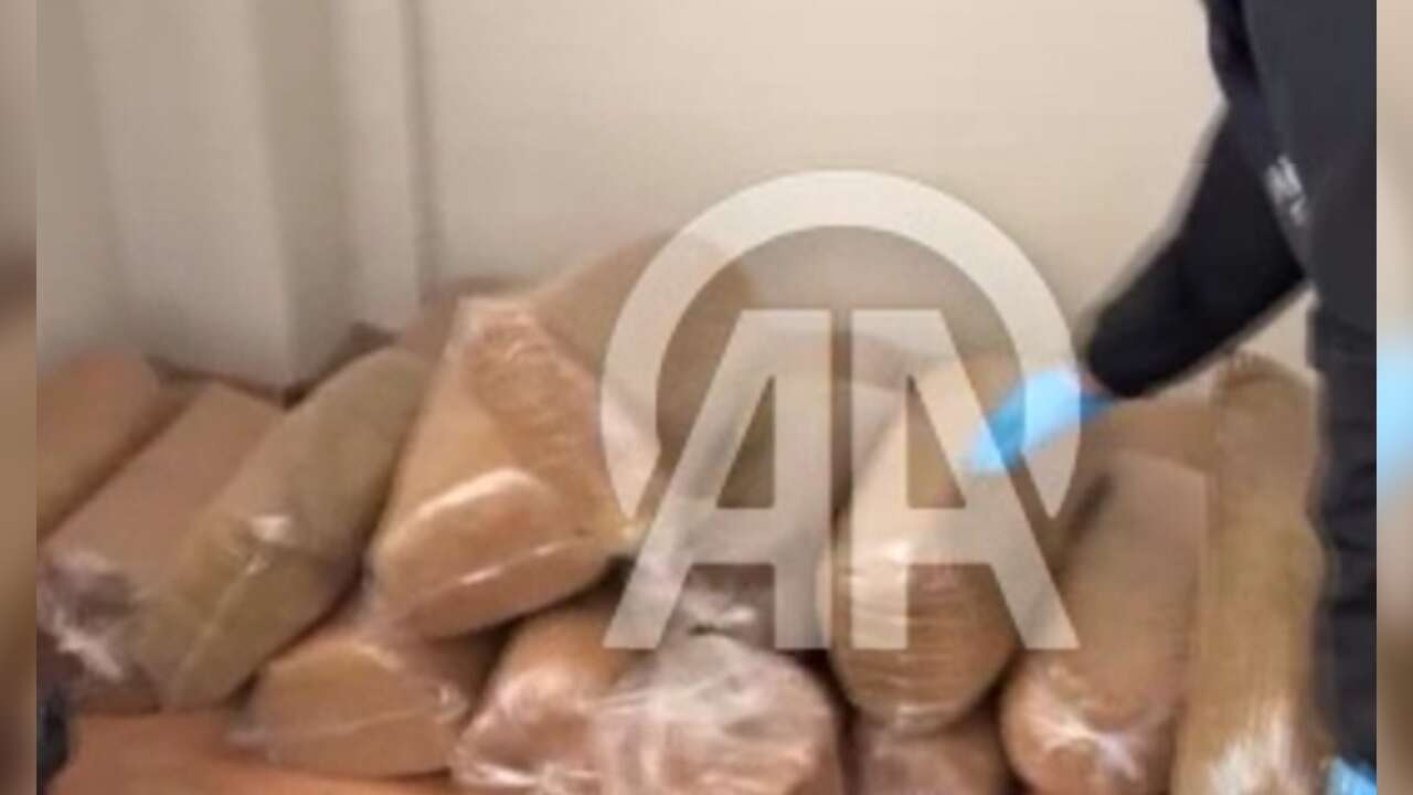 Samsun'da kiraladığı ikameti kaçak sigara imalathanesine çeviren şüpheli yakalandı