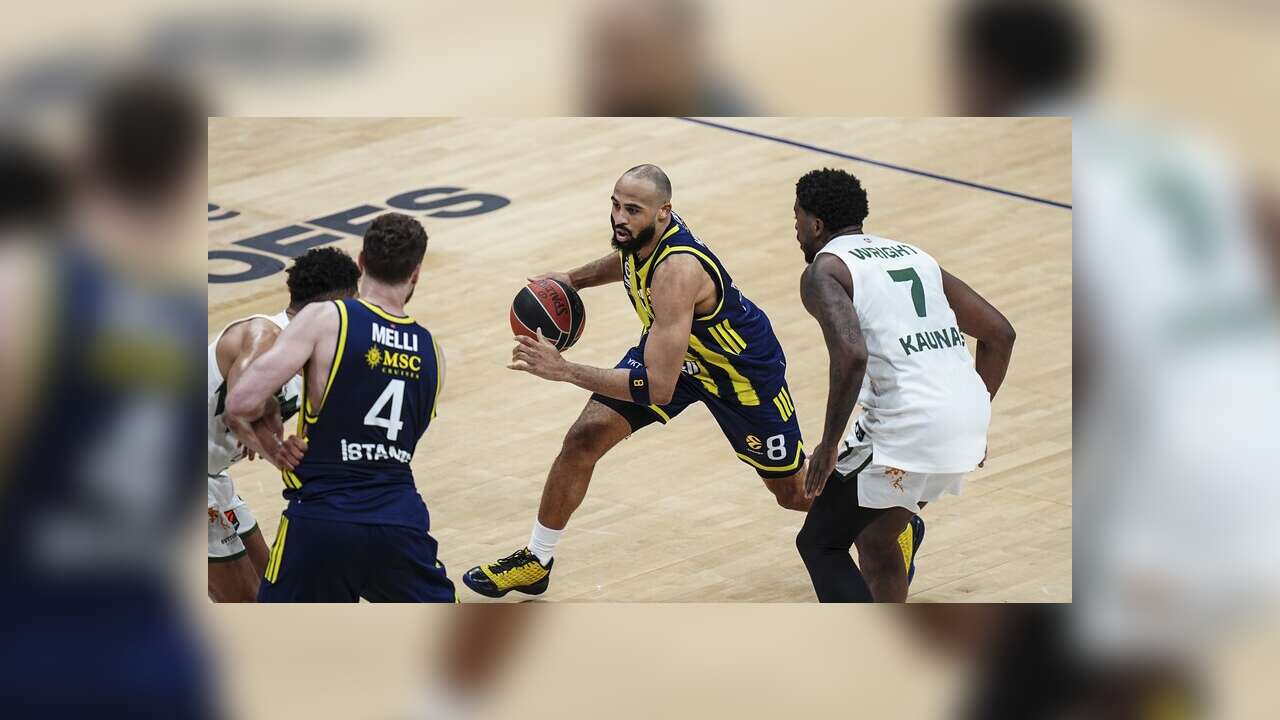 Fenerbahçe Beko, Zalgiris'e 81-78 mağlup oldu