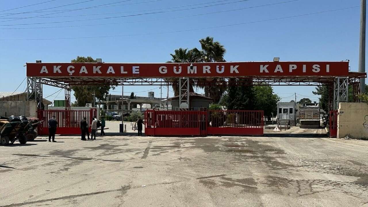 Akçakale Gümrük Kapısı'nda pasaportla geçiş yarın başlıyor