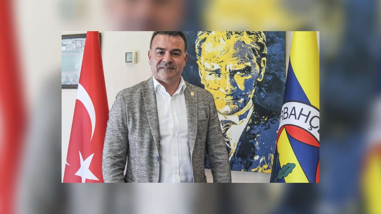 Fenerbahçe Kulübünde yönetici Ufuk Şansal'ın 5 kupa gururu