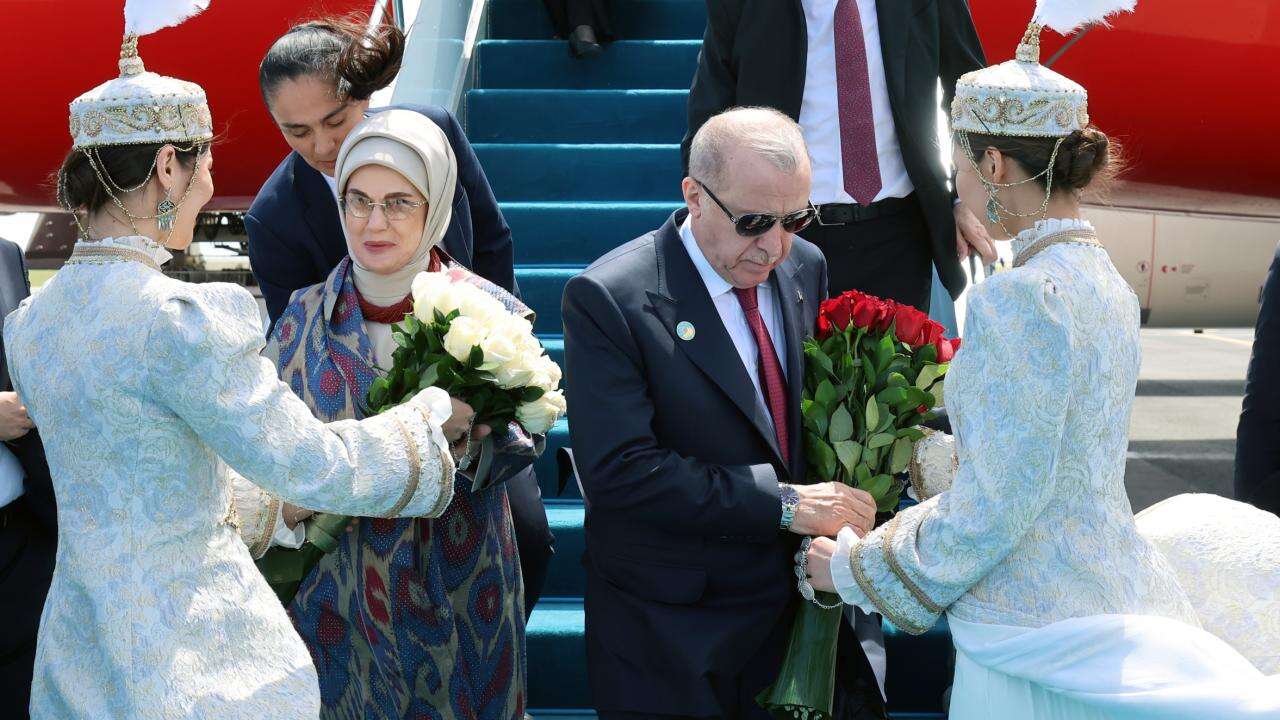 Emine Erdoğan'dan Kazakistan paylaşımı
