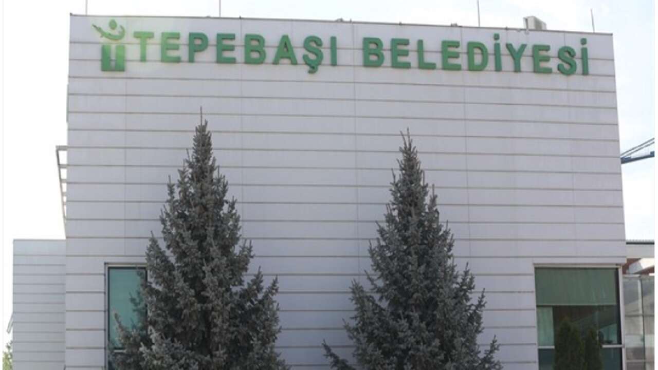 Eskişehir'in Tepebaşı Belediyesine yönelik operasyonda gözaltı sayısı 25'e yükseldi